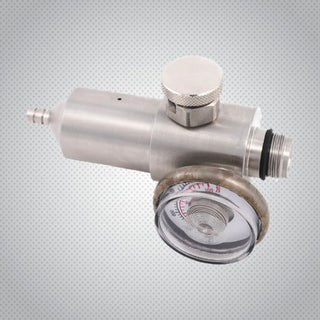 Push button calibration gas regulator, C-10, stainless steel